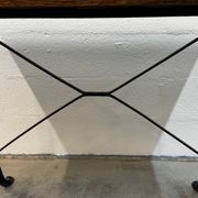 Table bistro fer et bois revêtue des carreaux céramique