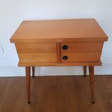 Table de chevet scandinave