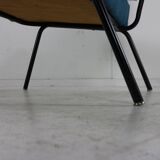 Set of three model 31 easy chairs by Florence Knoll