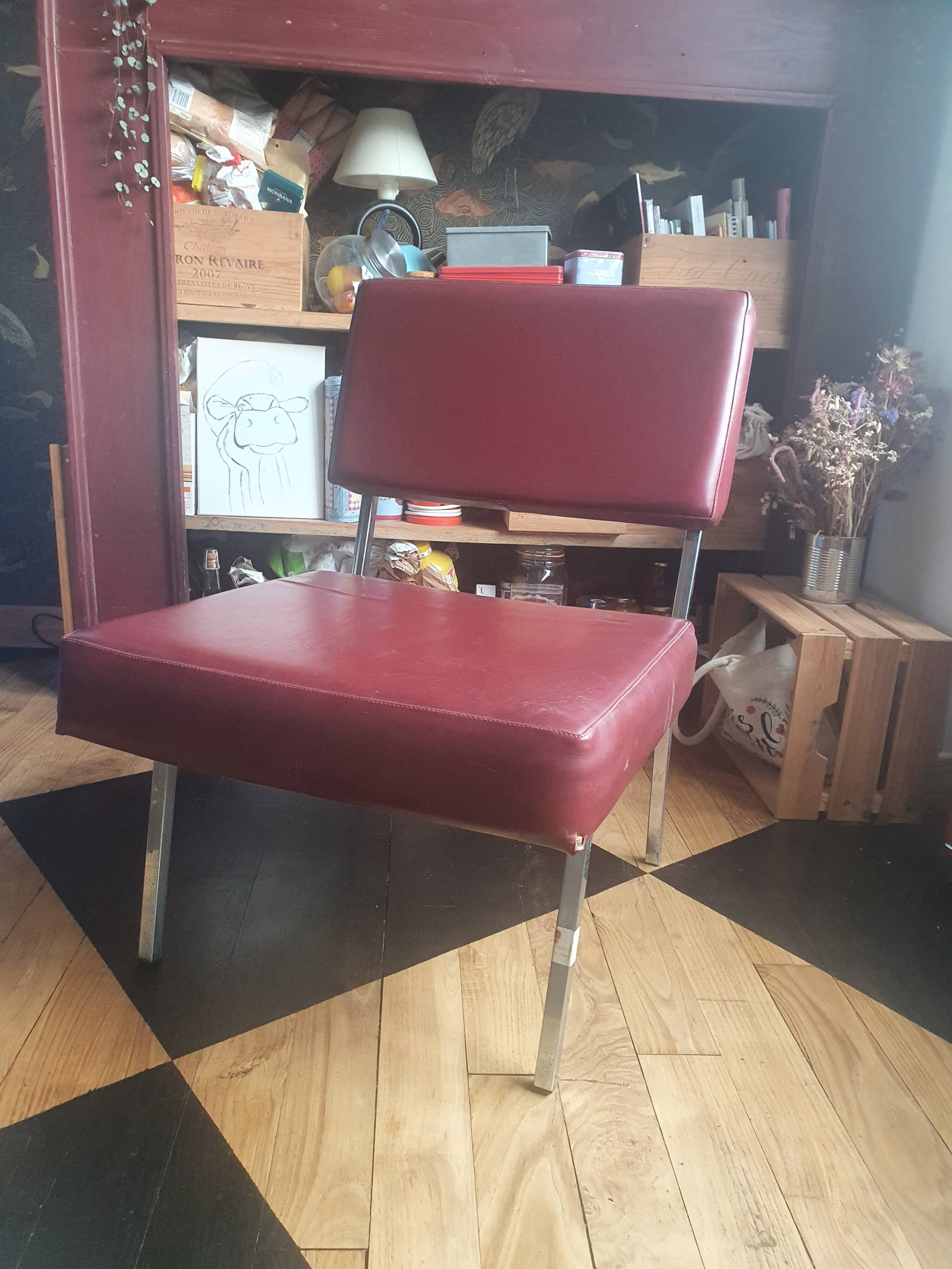Fauteuil similicuir année 70