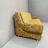 Canapé pliant rembourré du milieu du siècle, années 1970, Europe centrale