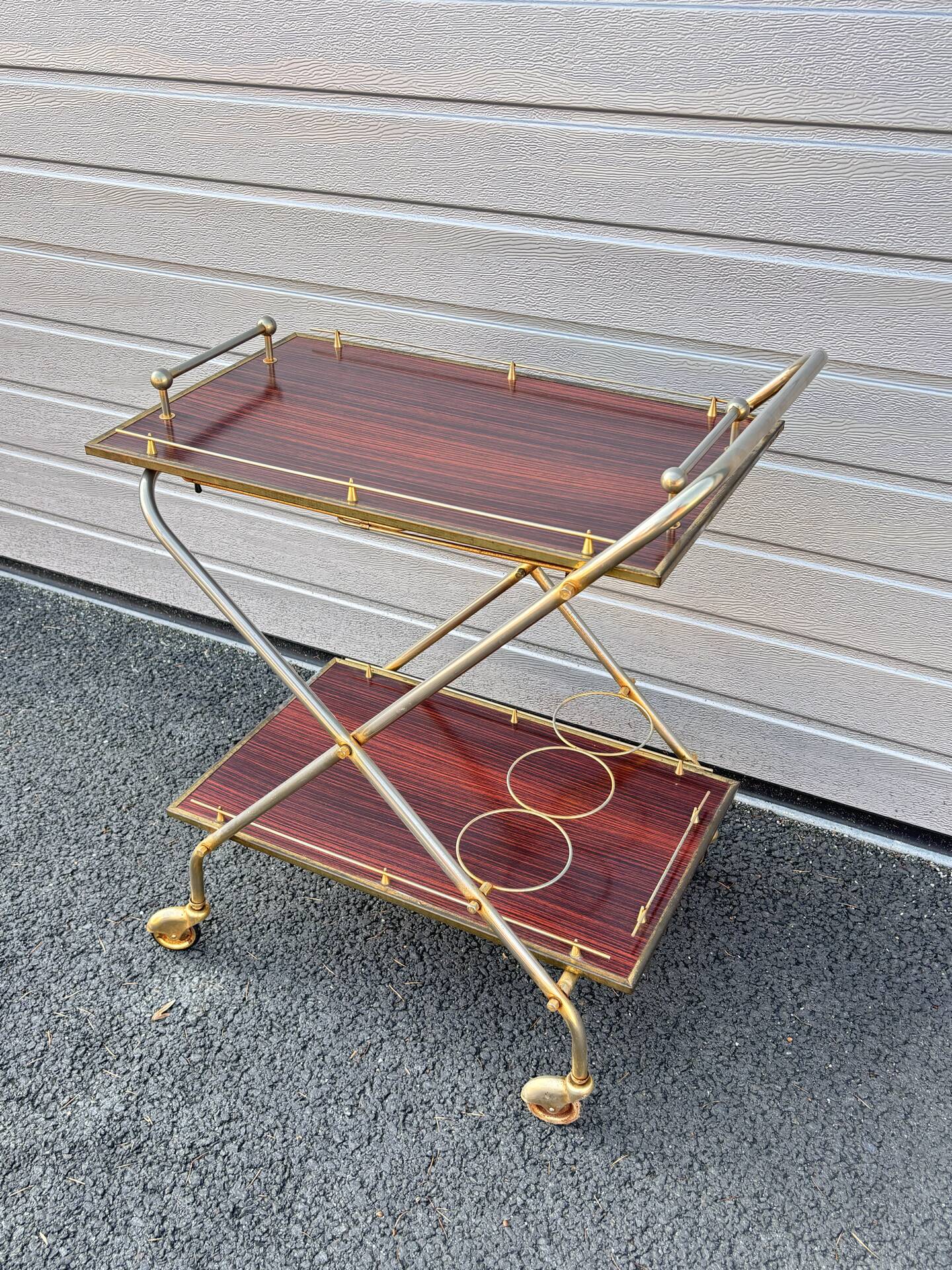 Vintage rolling dessert trolley in red Formica – 1950s/60s
