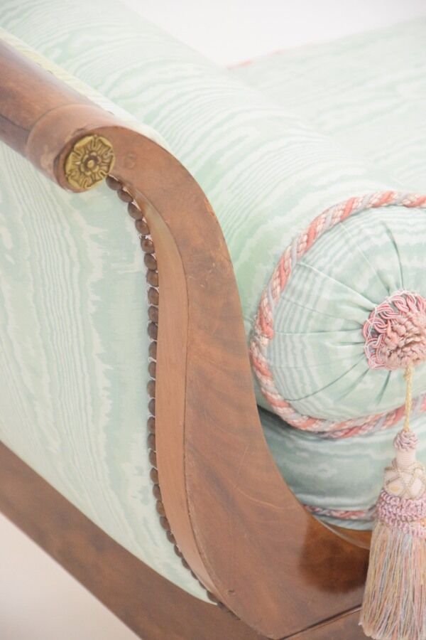 Empire-style gondola bench 19th