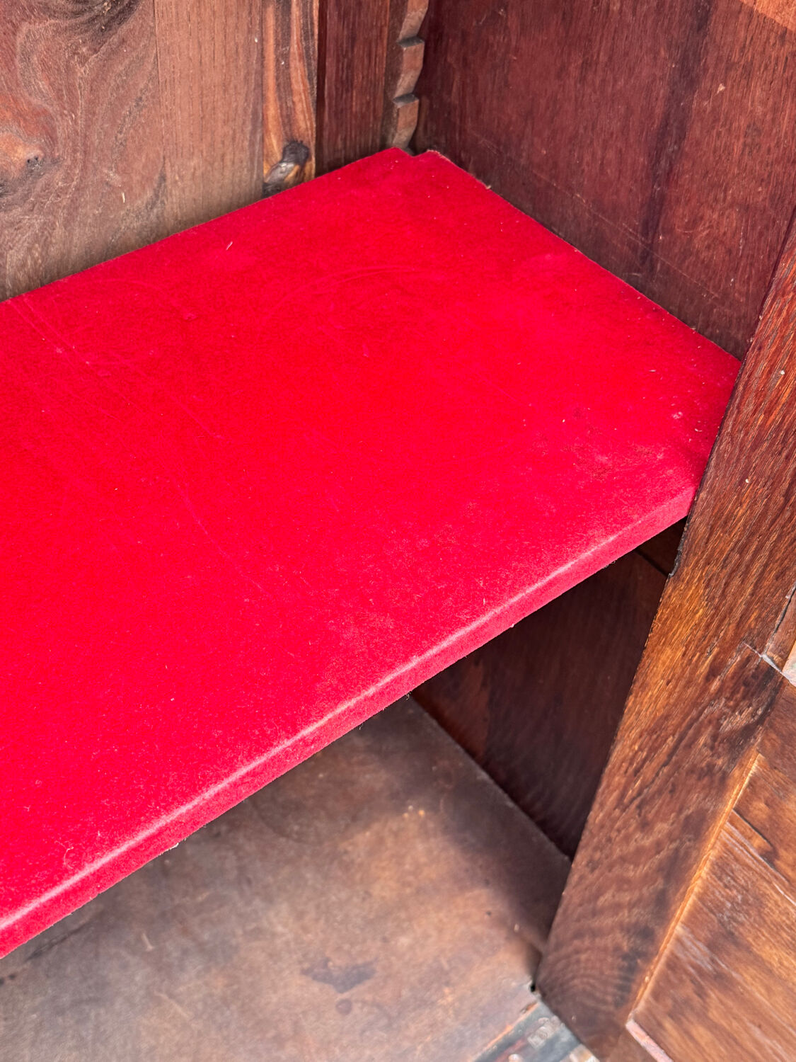 Parisian wardrobe, glass door