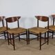 Série de 4 chaises scandinave Peter Hvidt – teck & corde - Années 60