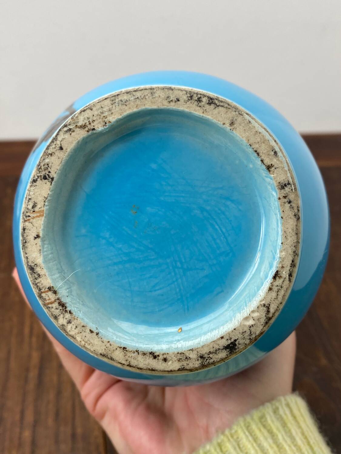 Ceramic vase