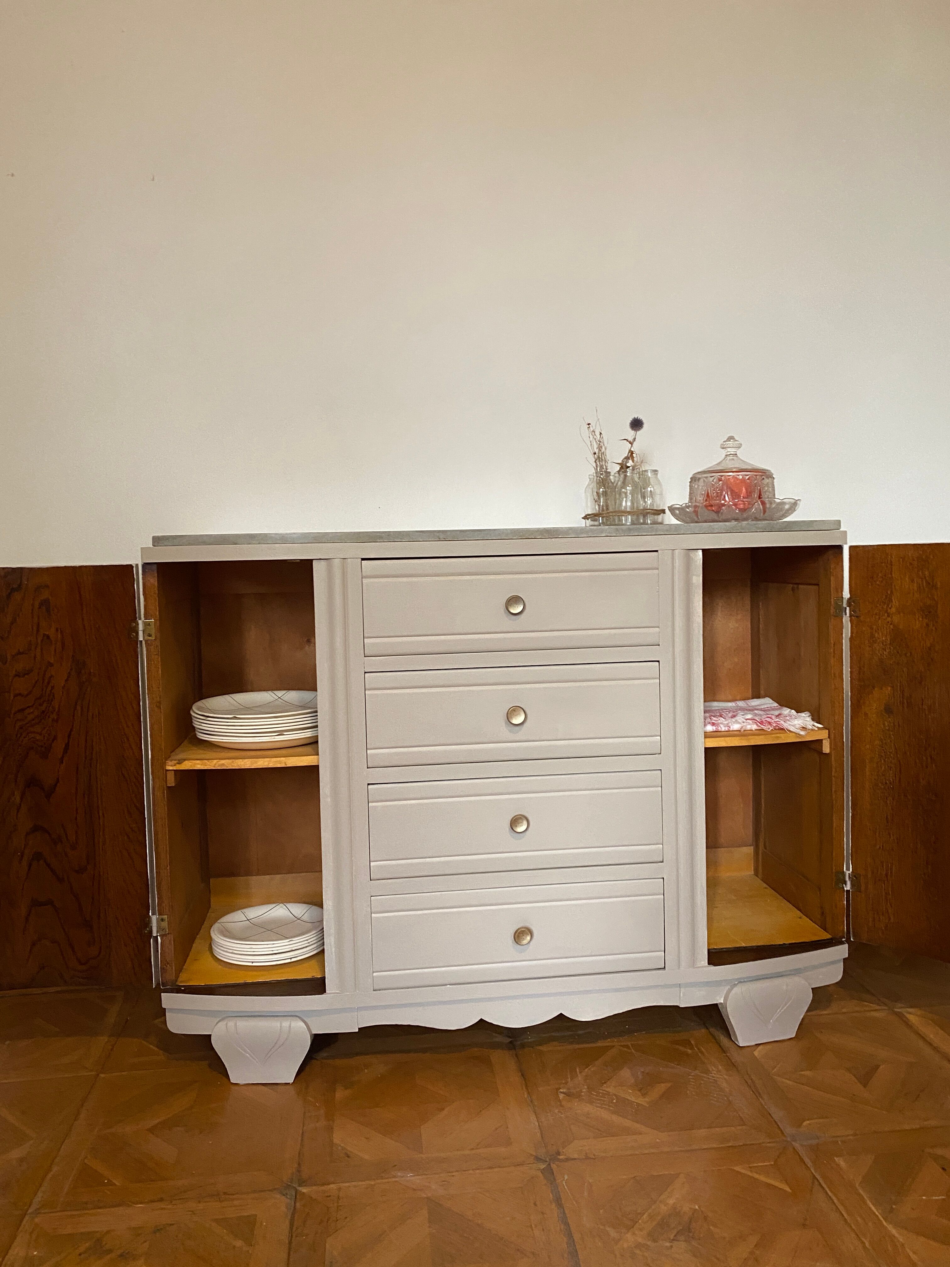 Art Deco clay chest of drawers
