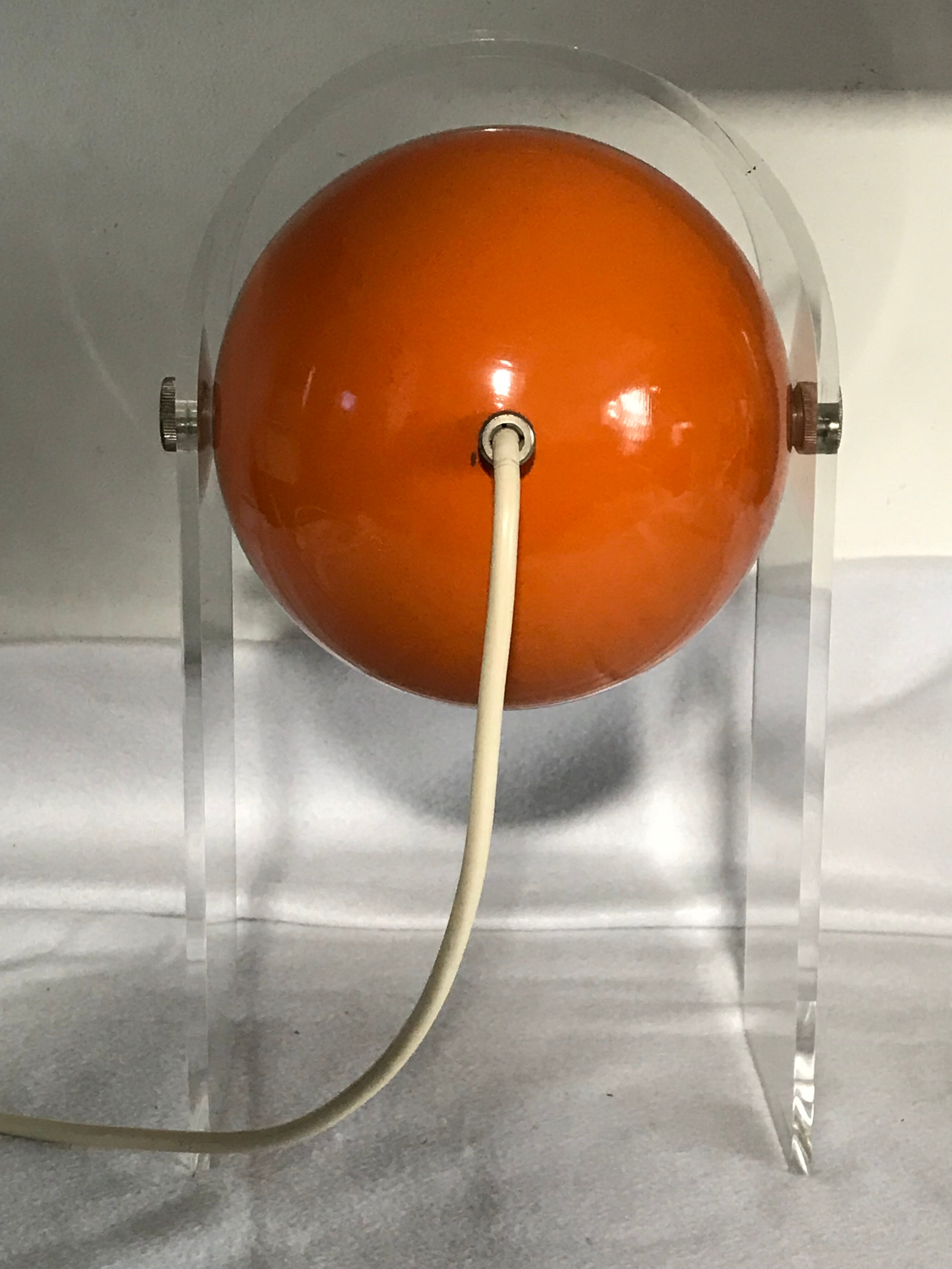 Paire de lampes oranges Robert Sonneman