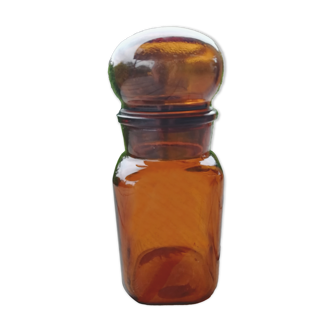 Amber jar
