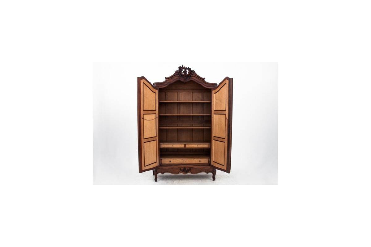 Armoire, France vers 1900