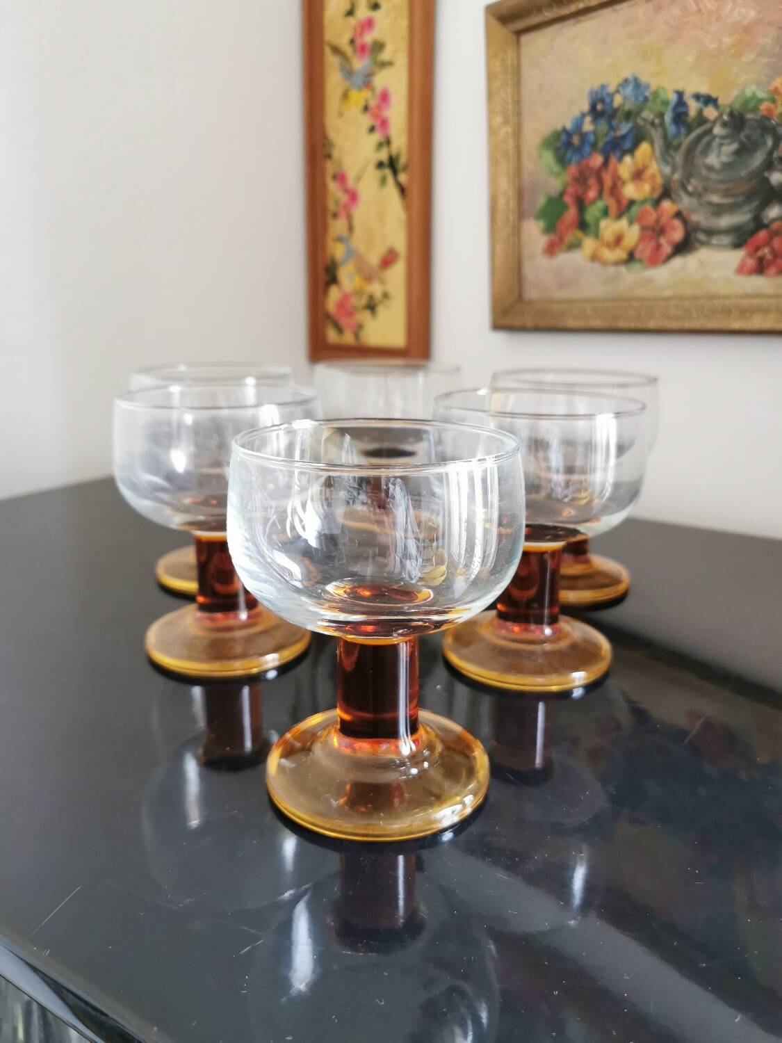 Set of 6 amber stemmed glasses