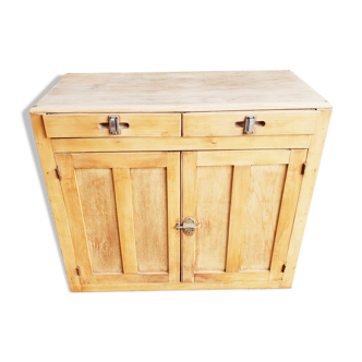 Buffet parisien vintage