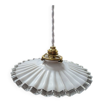 Ancienne suspension baladeuse en opaline plissée blanche Art déco 1930 Ø 25 cm