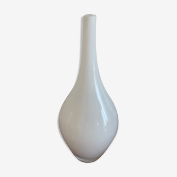 White opaline soliflore vase