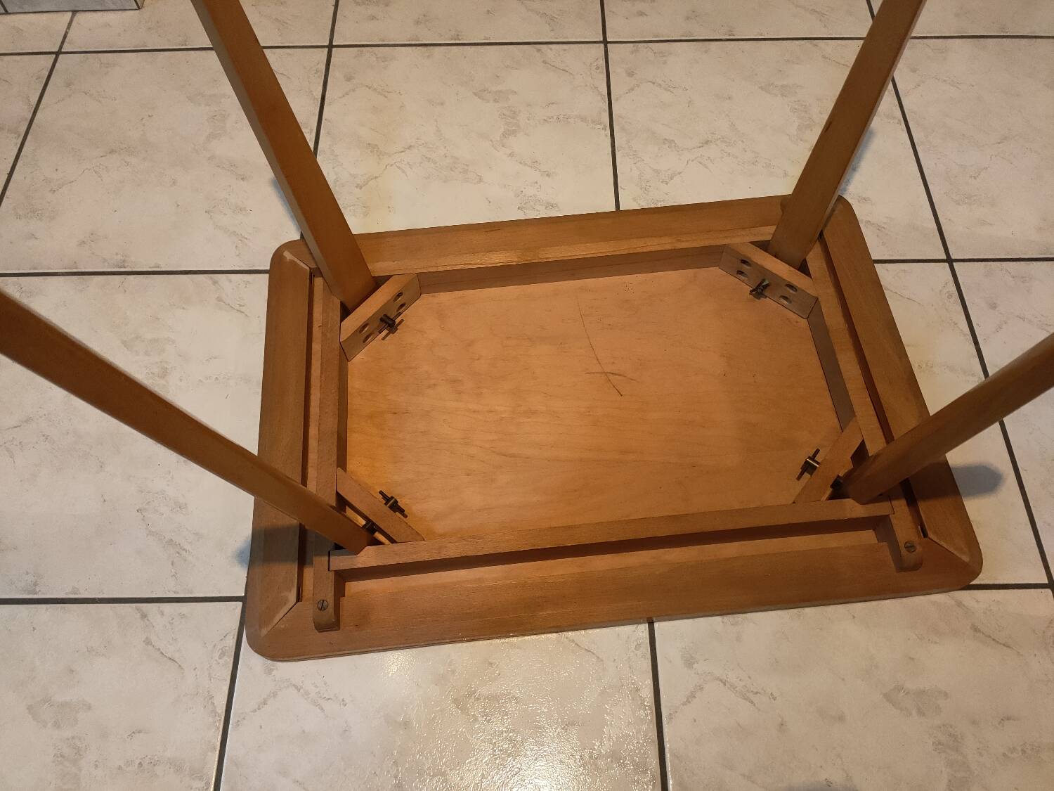 Children's armchair and desk in beech
