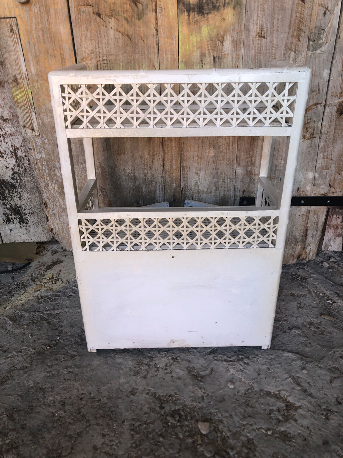 Lot 3 meubles commodes rotin blanc vintage