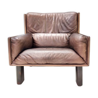 fauteuil en cuir brun postmoderne, Italie