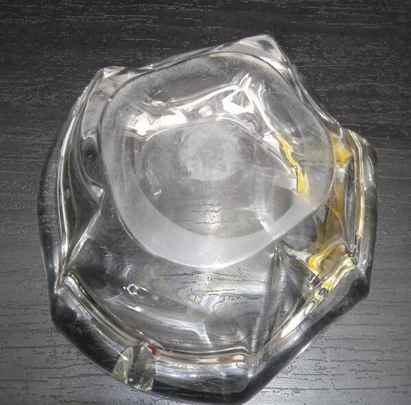 Crystal ashtray Daum France signed