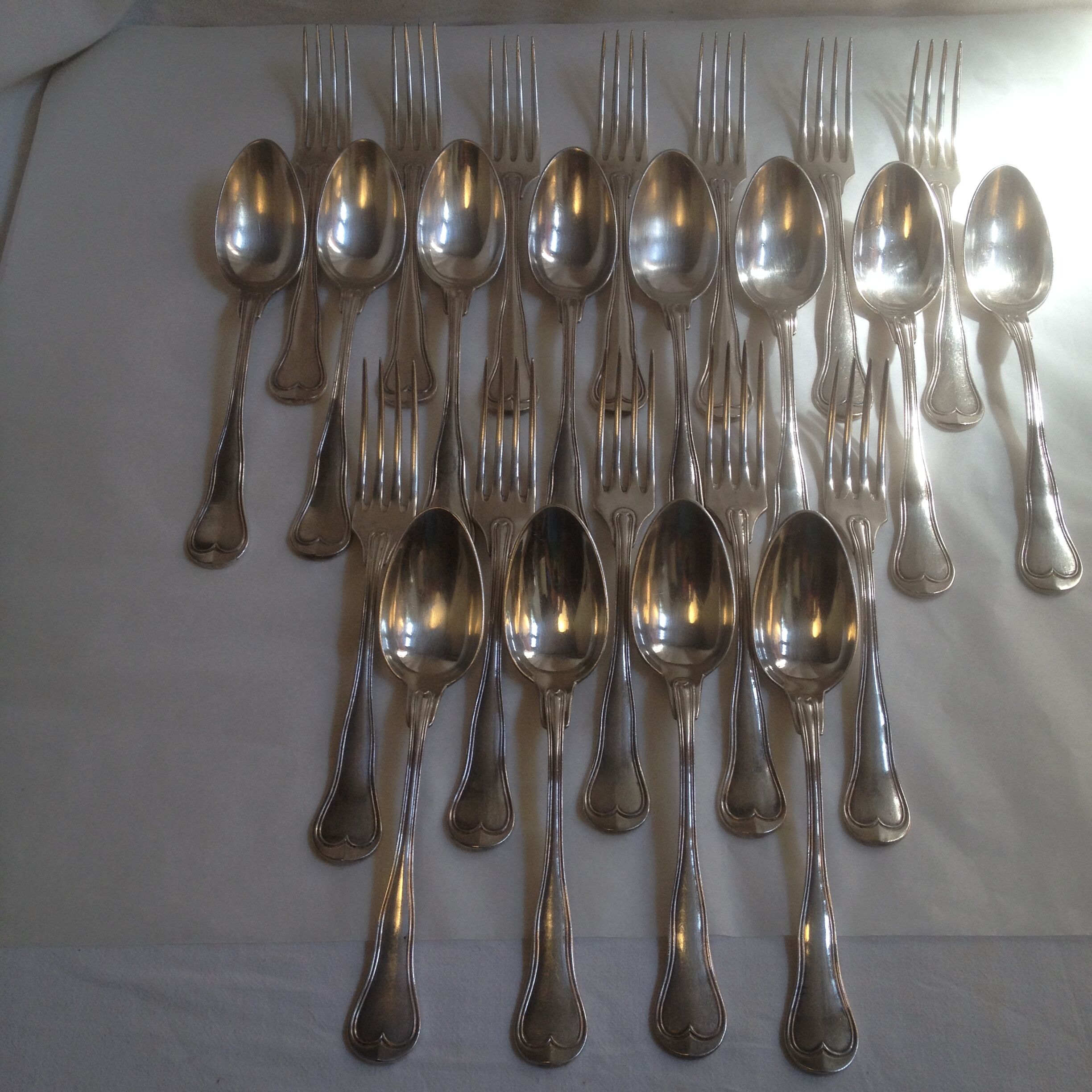 A Frenais 12 cutlery rasp spoon