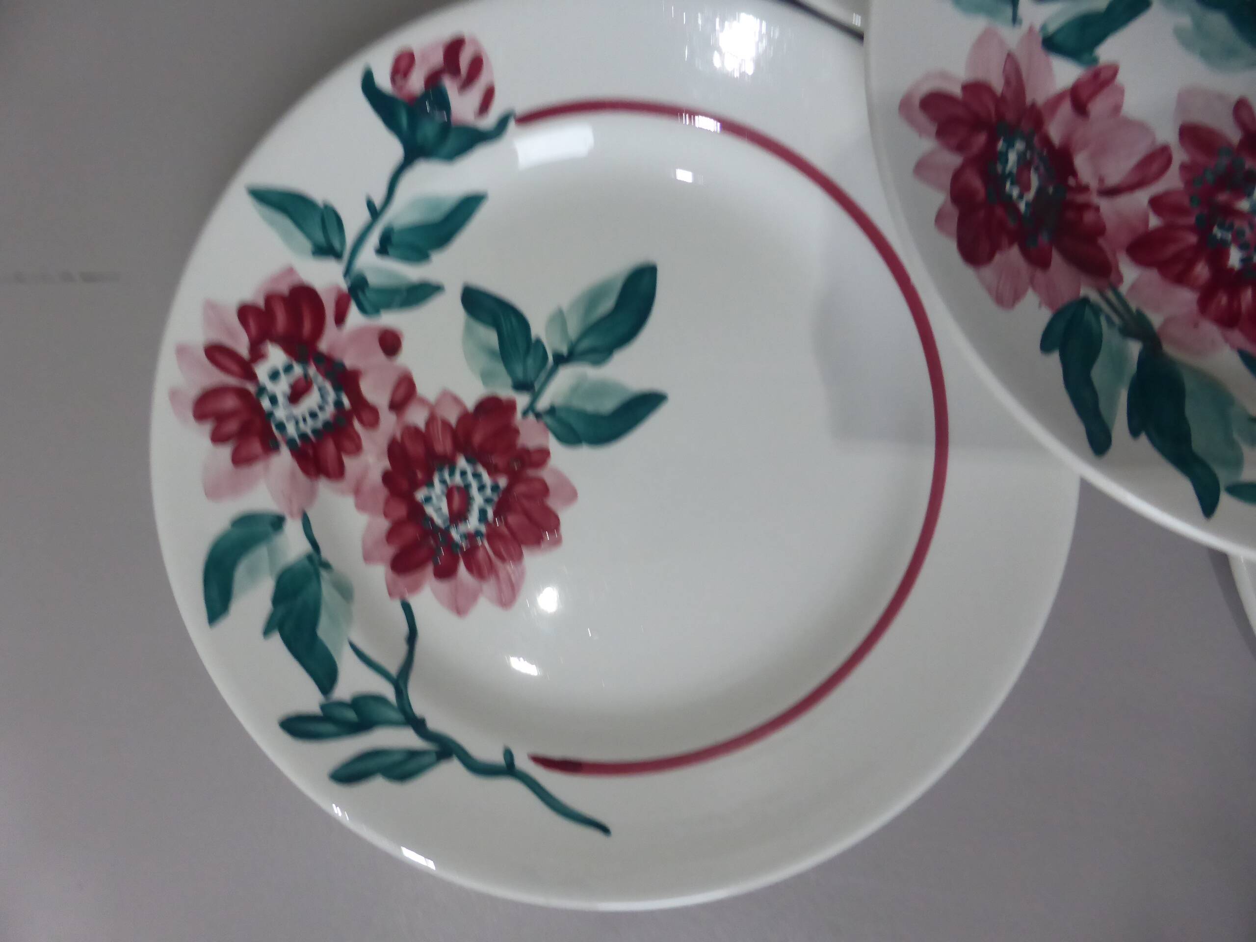 5 vintage dessert plates from Sarreguemines, Monceau model 231129.
