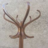 Coatrack Parrot Baumann