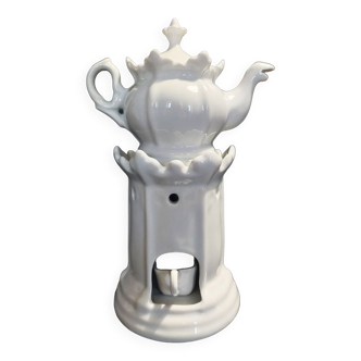 Complete Paris 19th century white porcelain teapot