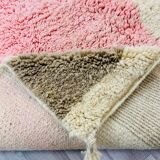 Traditional handmade pure wool rug, size 150 x 250 cm