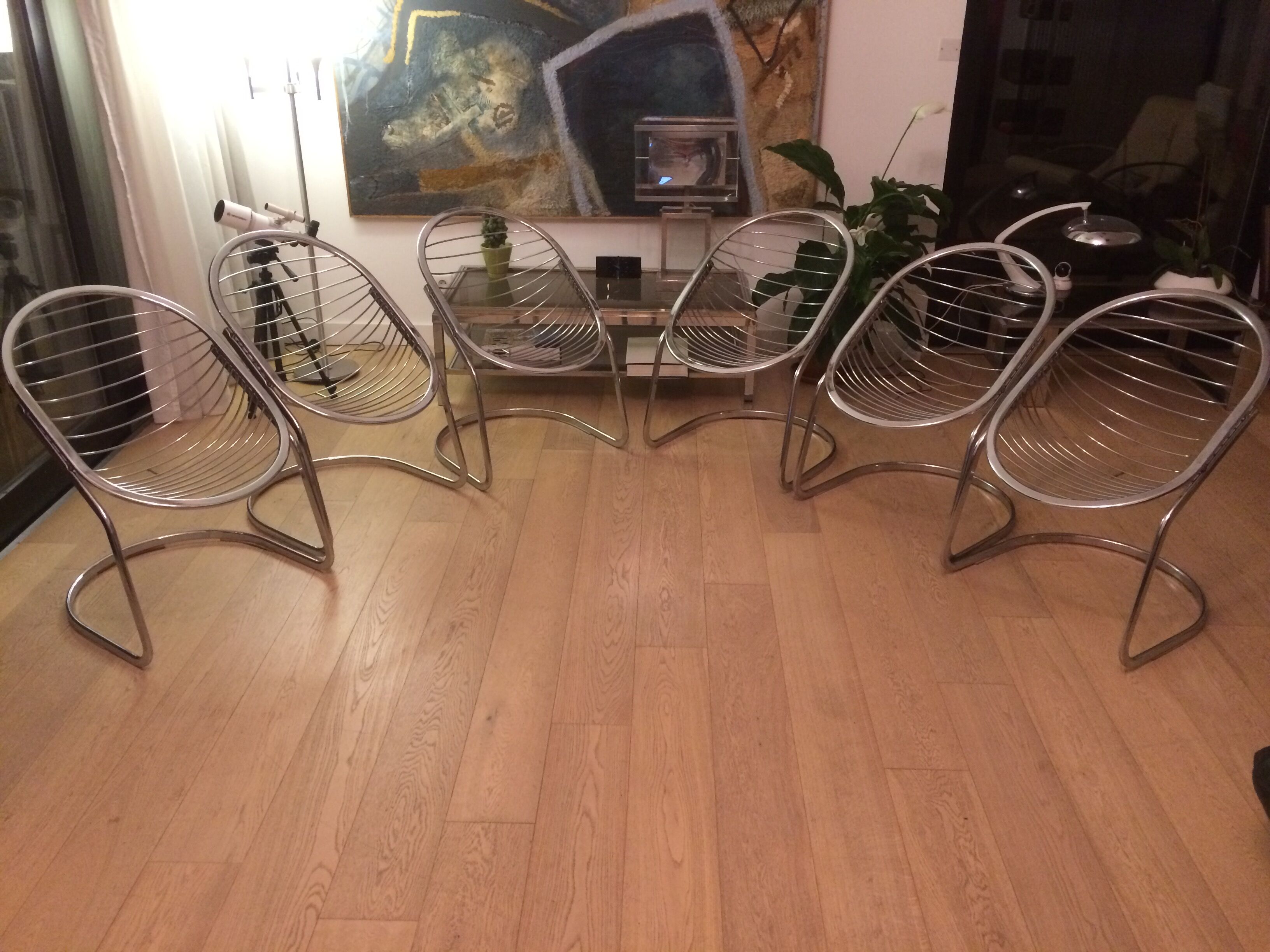 Suite de 6 fauteuils "Egg chair" de Gastone Rinaldi 1970