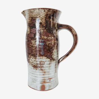 Ceramic pitcher