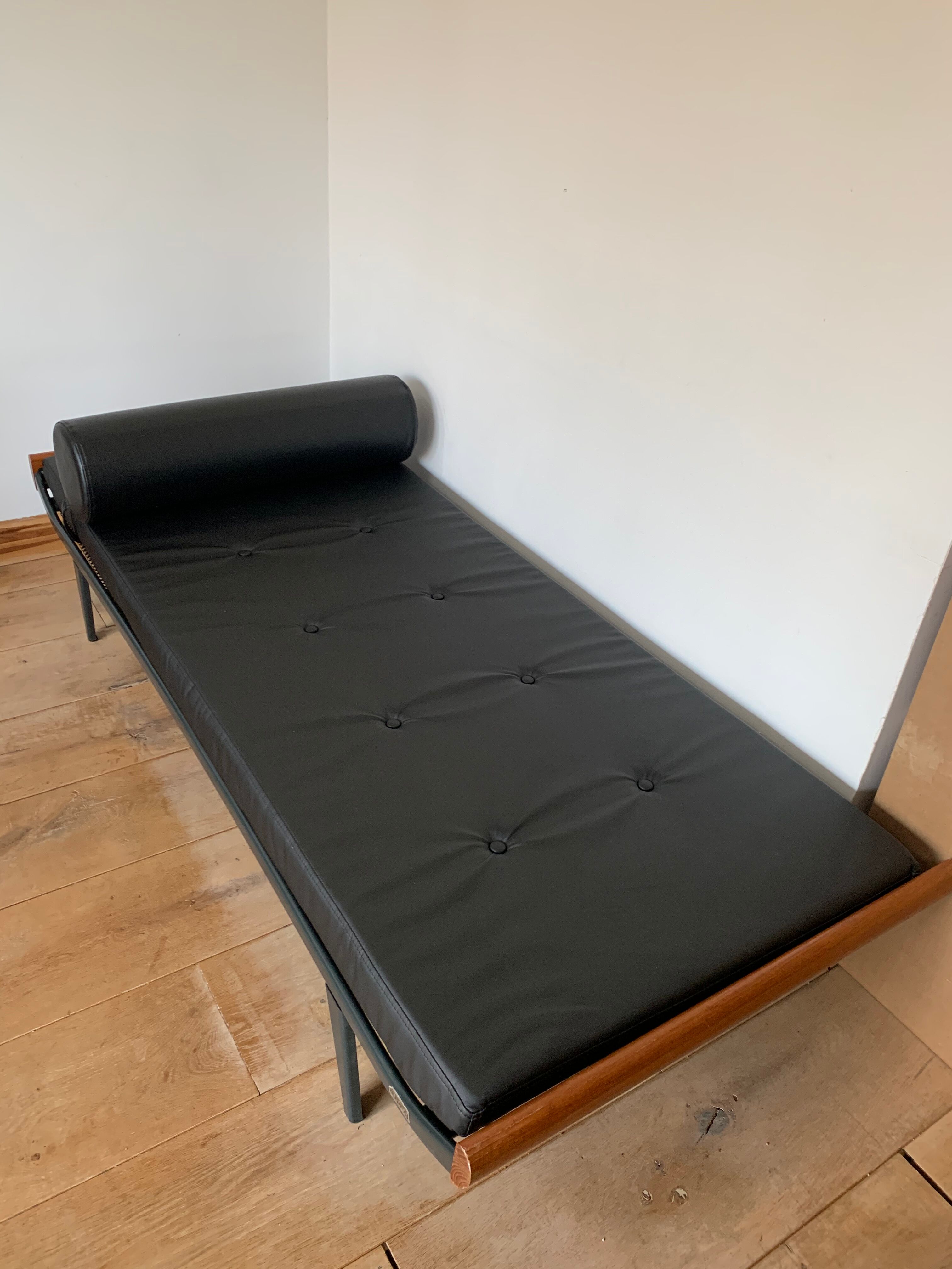 Cleopatra Day Bed By Andre Cordemeyer For Auping