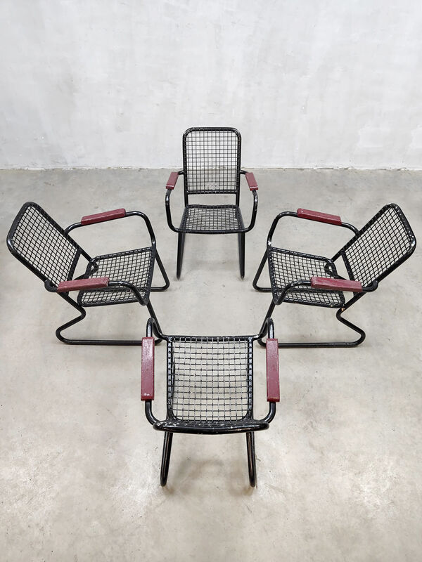 Ensemble de 4 chaises de jardin vintage