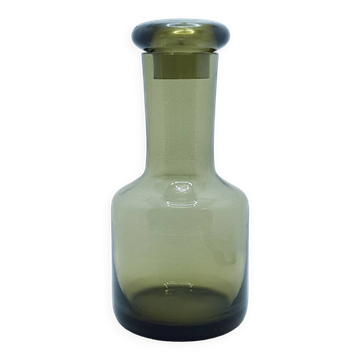 Carafe à eau en verre fumé