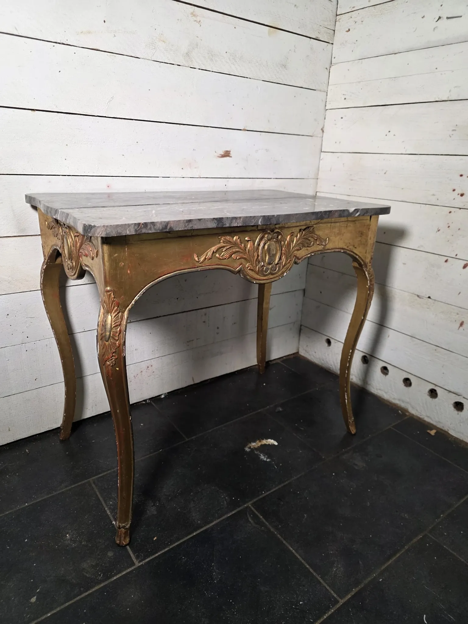 Console/table de milieu style Louis XV doré XIXè 