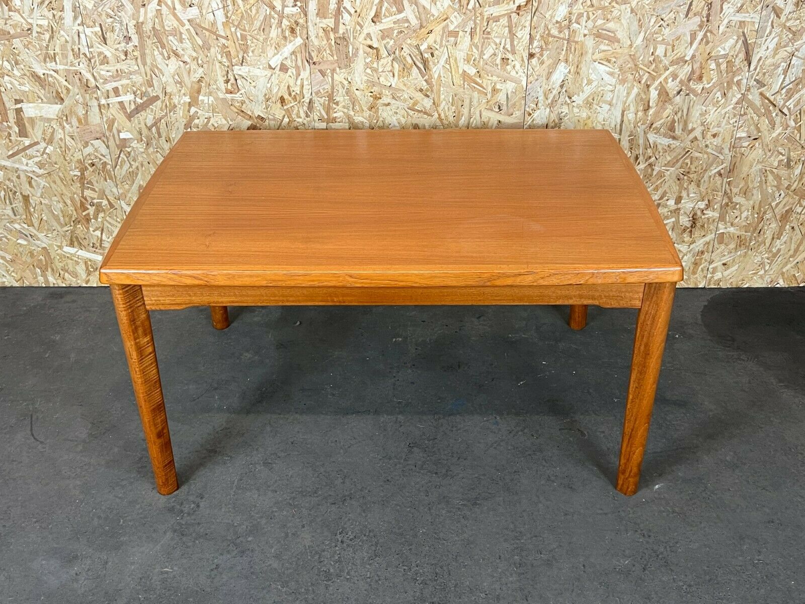 Teak coffee table 60/70