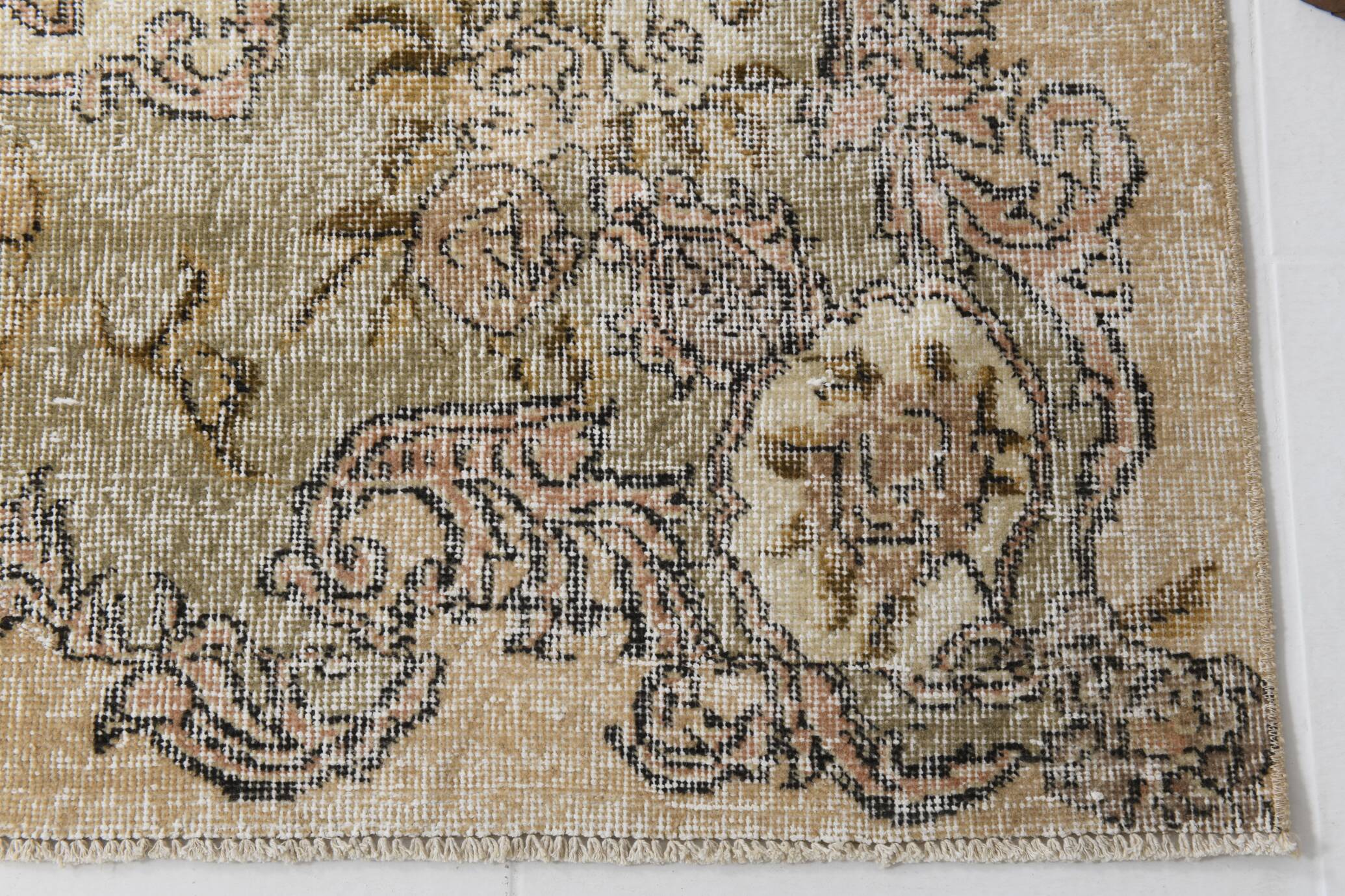 7x10 Turkish Cream & Green Persian Rug, 209x319Cm