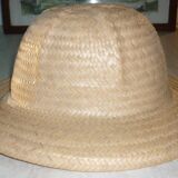 Chapeau colonial, safari en paille