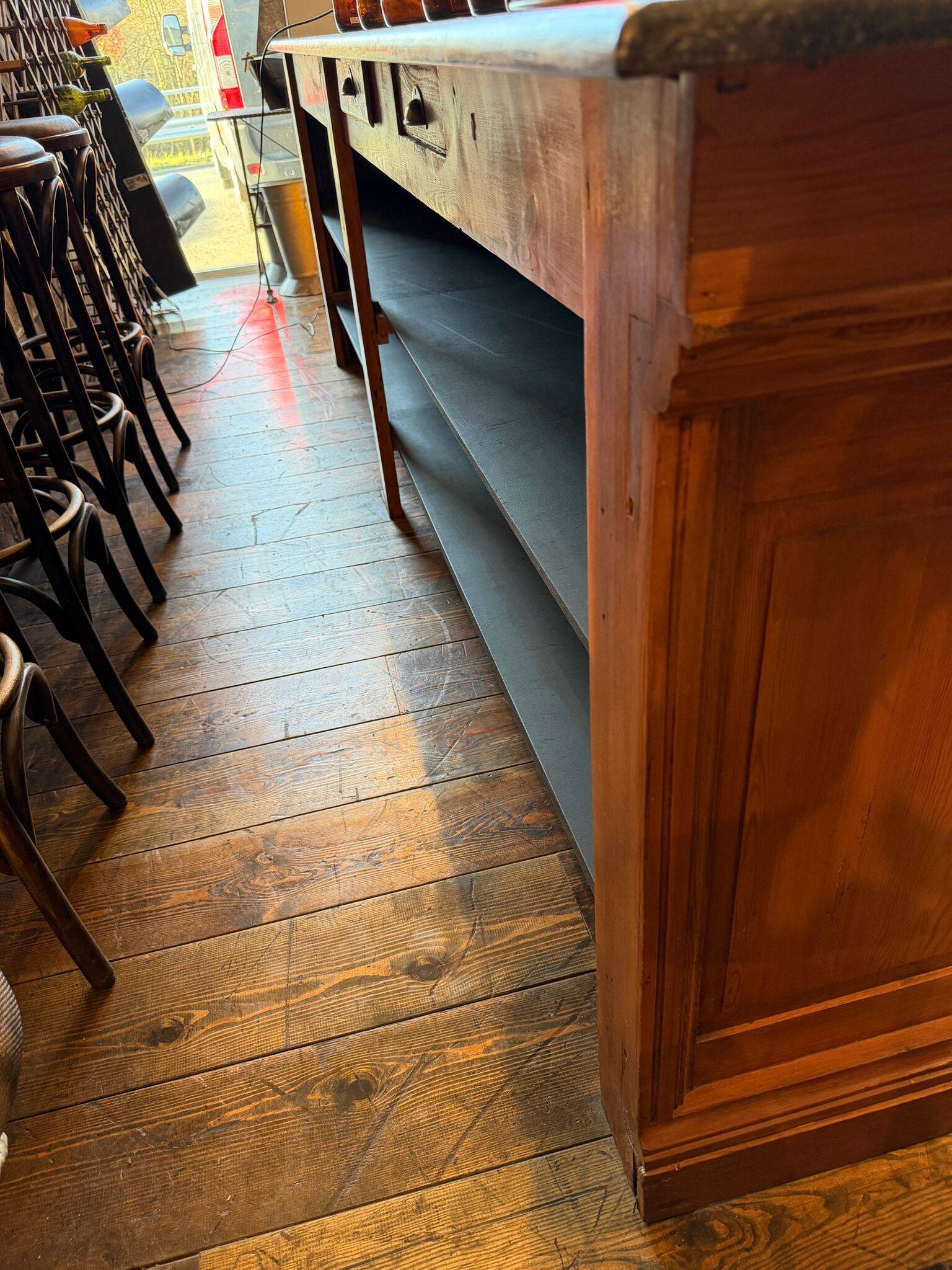 Former grand trading post