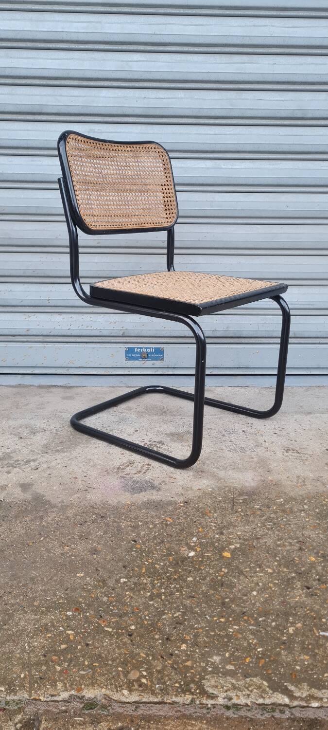 B32 chair by marcel breuer