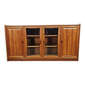 Large solid teak sideboard / Modernist style / Dyrlund / 1980s.