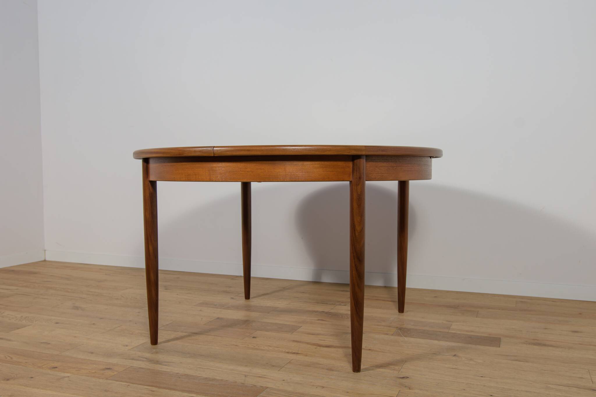 Mid-Century Teak Round Fresco Dining Table from G-Plan, United Knigdom, 1960
