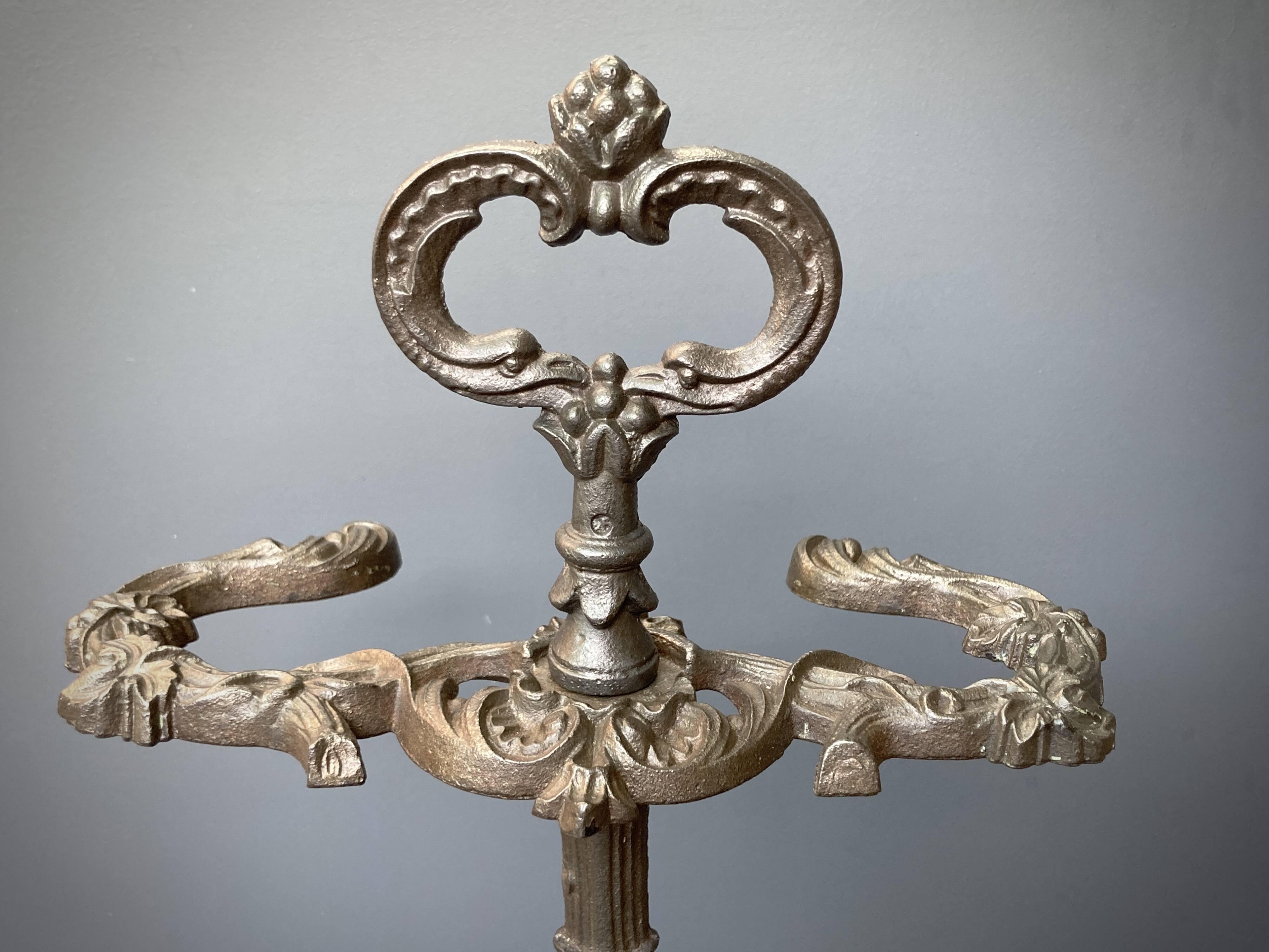 Porte parapluie période Art-nouveau