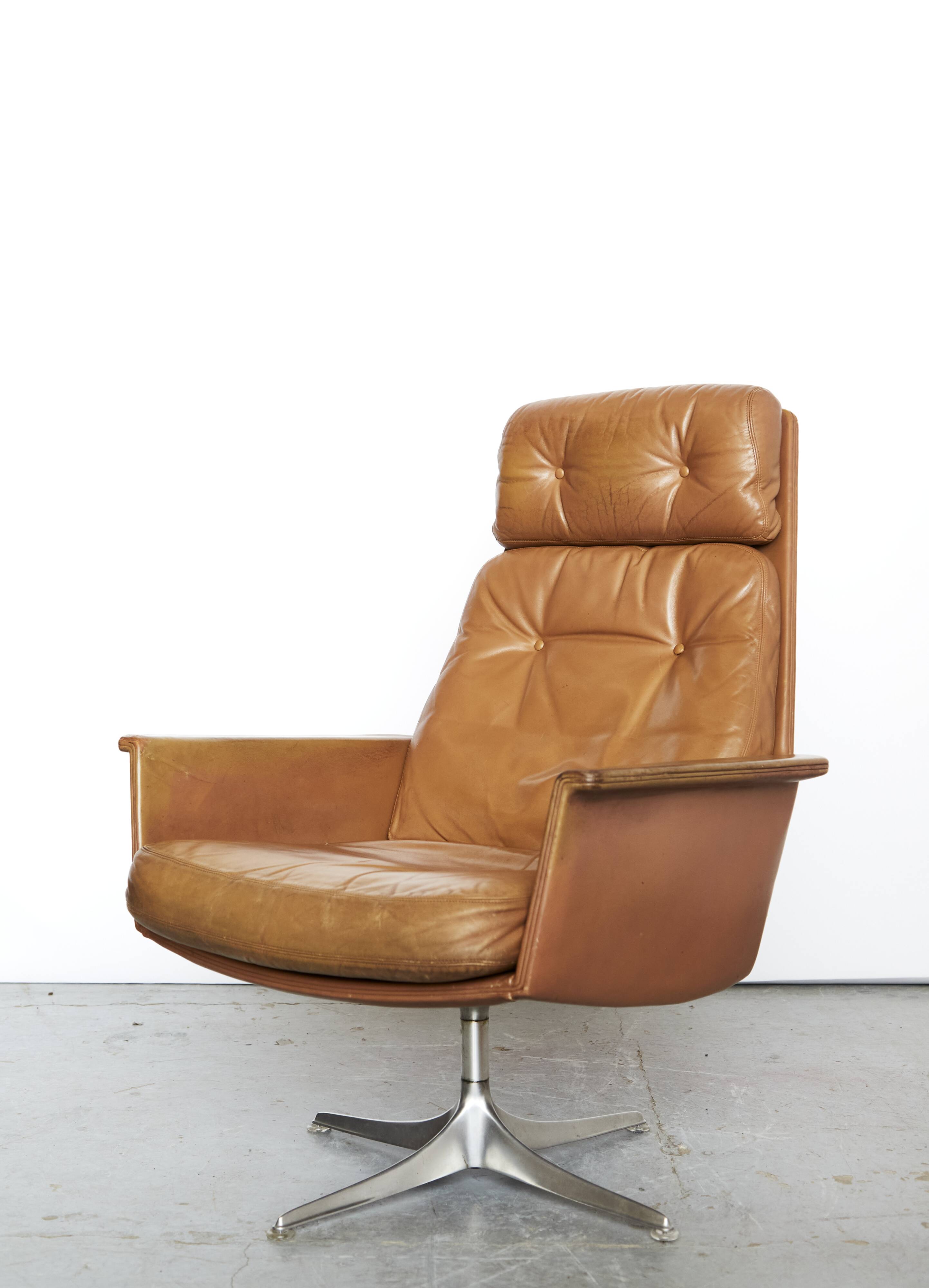 Club armchair Horst Brüning COR Chair for COR
