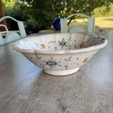 Decorative salad bowl in Moustiers earthenware