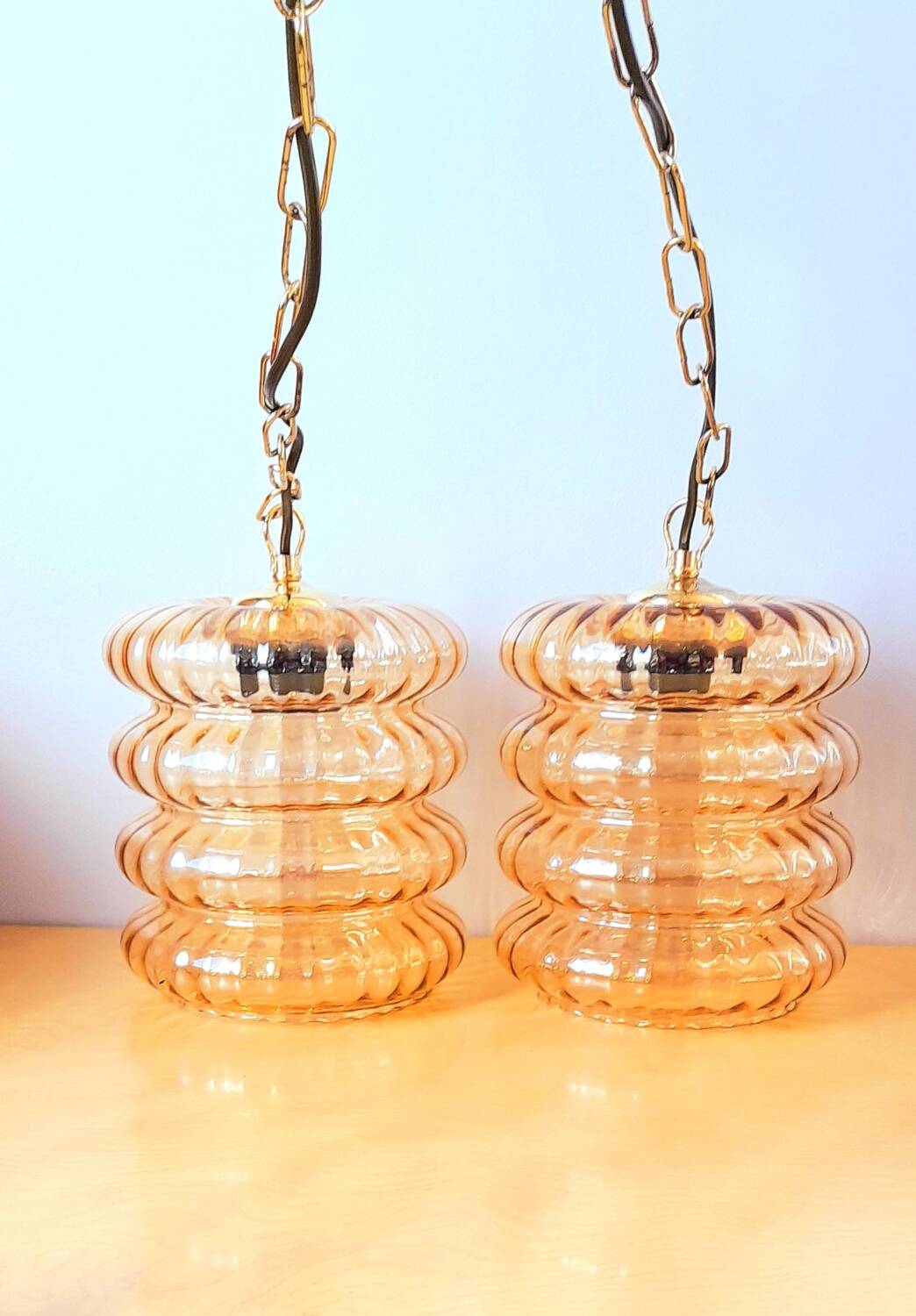 Wavy suspensions 1970