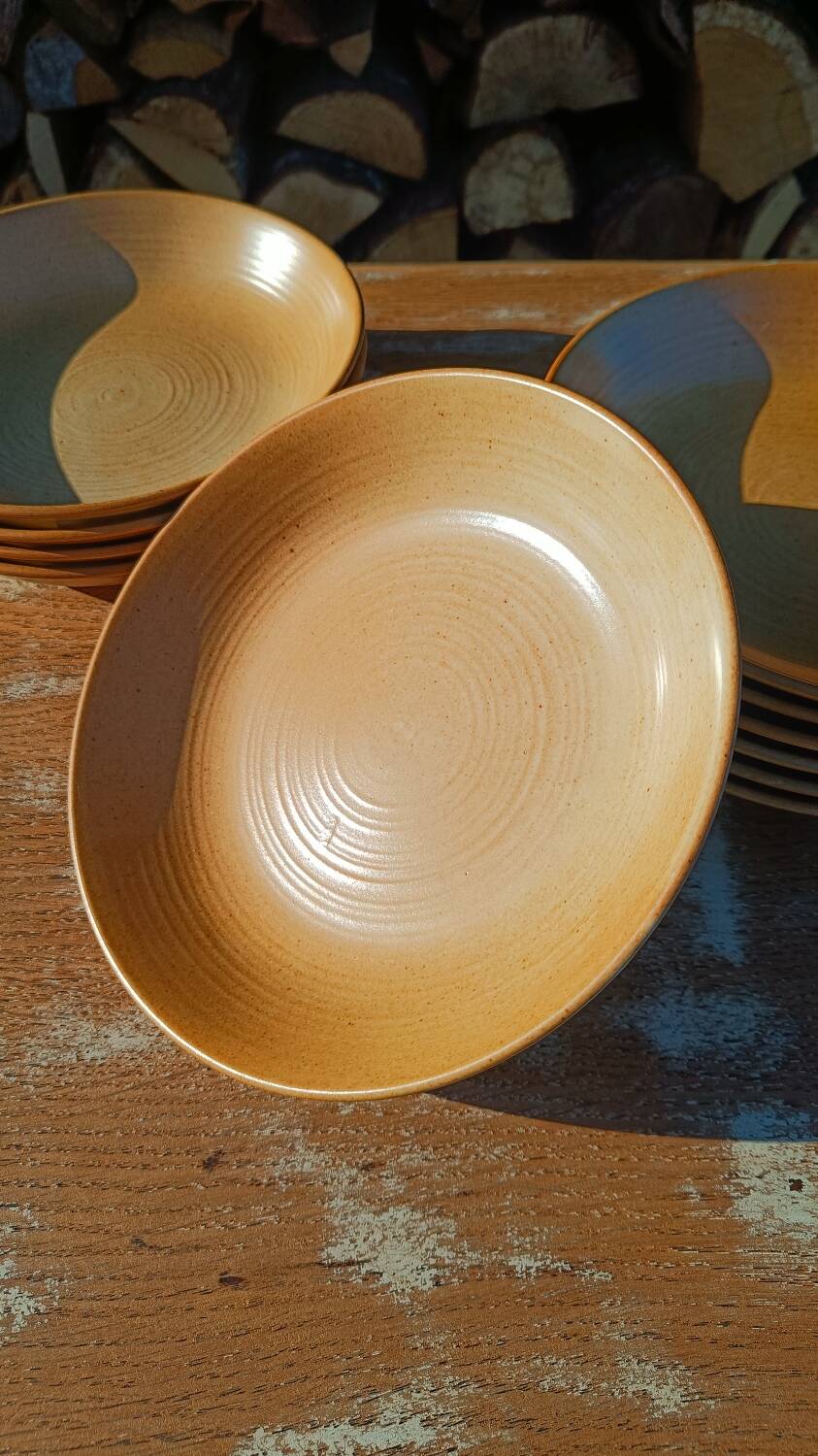 Deep stoneware plate