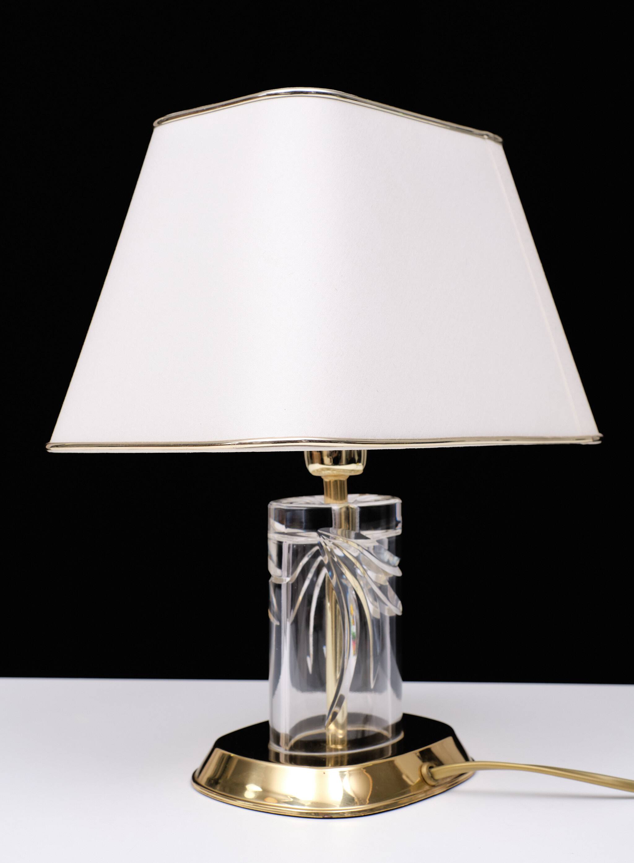 Preciosa Top quality pristine Bohemian Crystal Table lamp Czech Republic