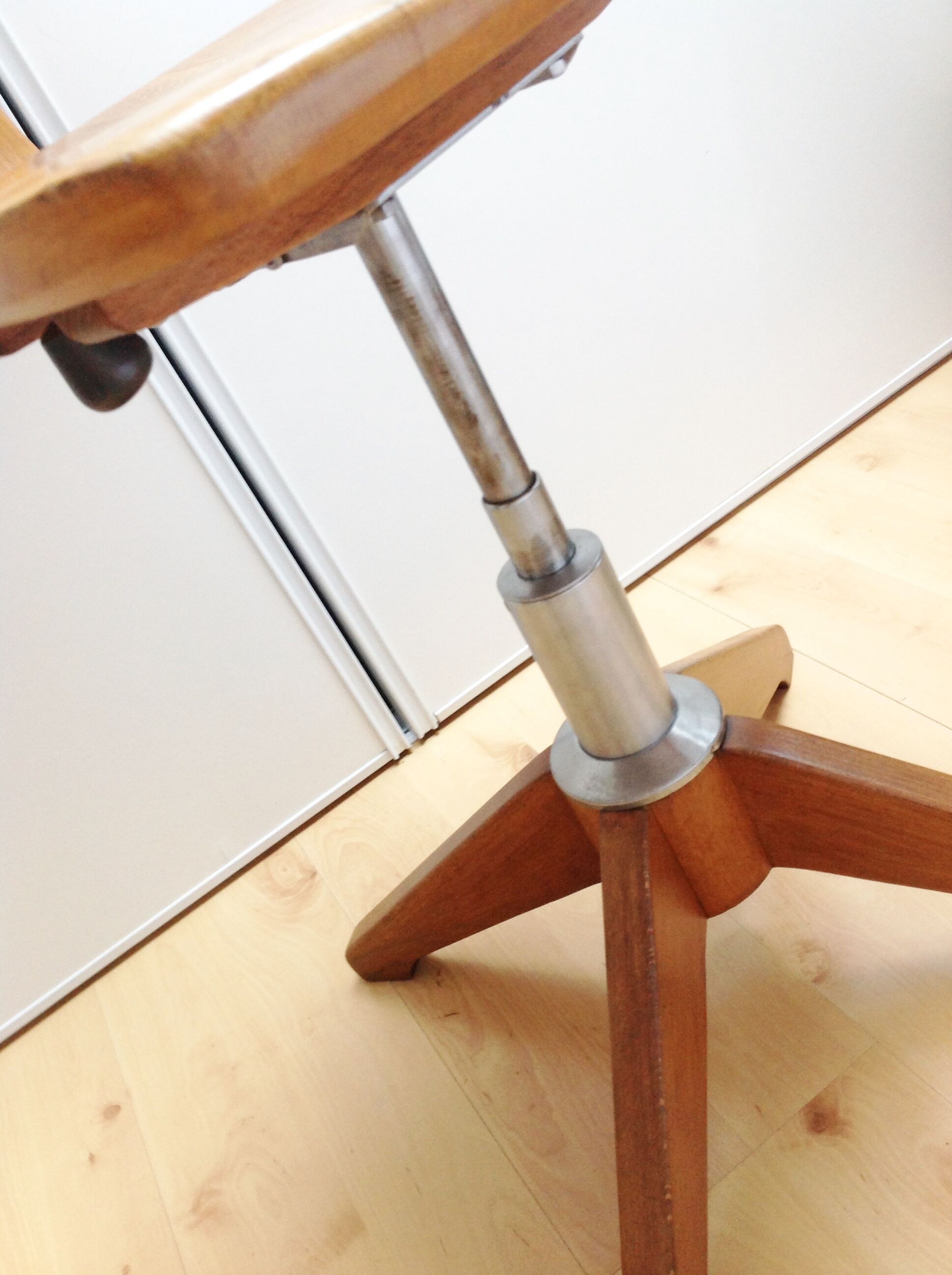 Industrial style swivel chair by Sedus Stoll / vintage 50s-60s