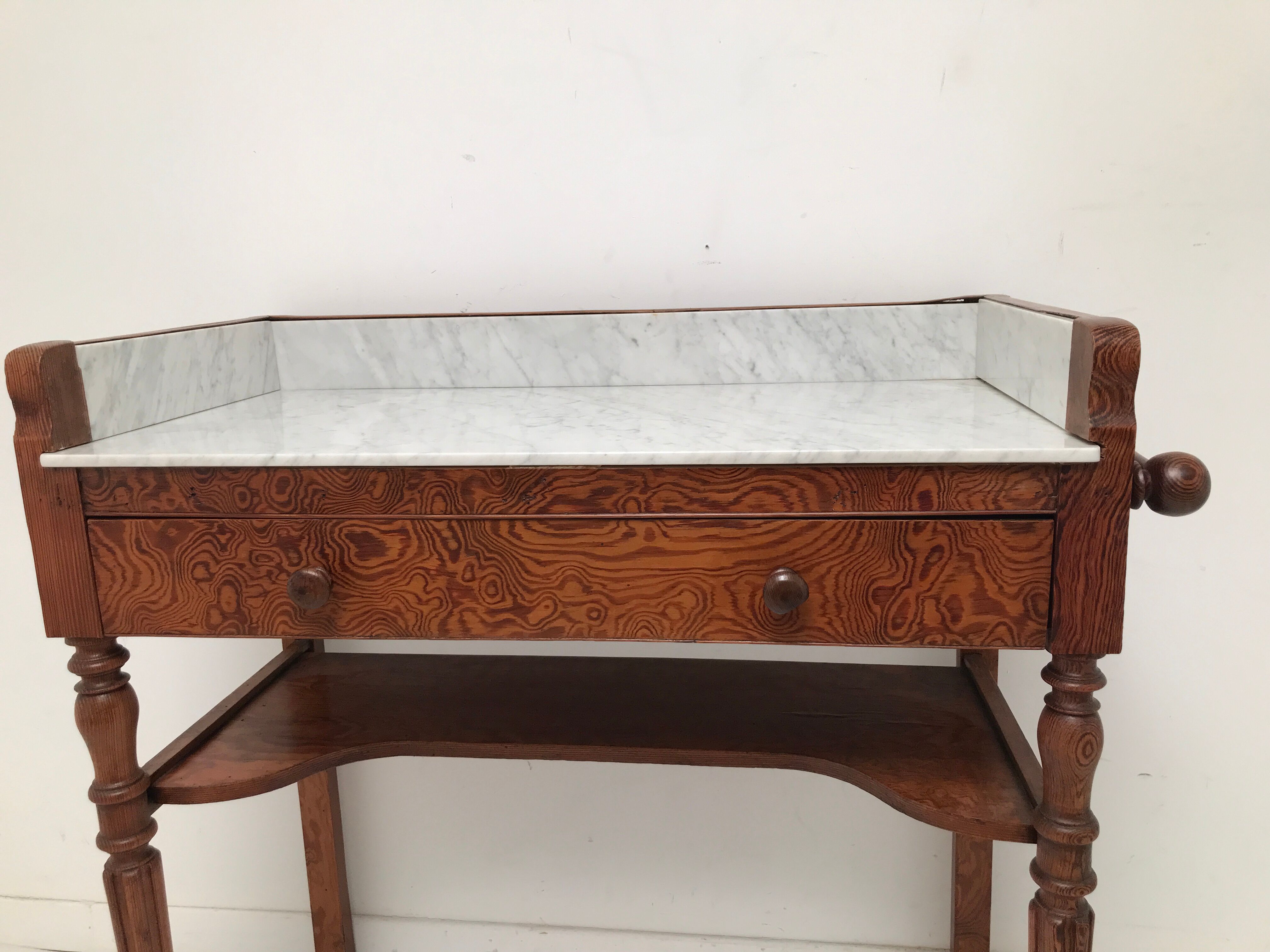 Dressing table toiletry table 50s-60s