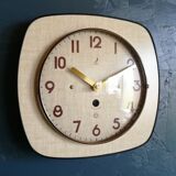Vintage formica silent wall clock "Jaz cream"