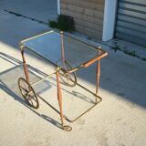 Rolling serving table